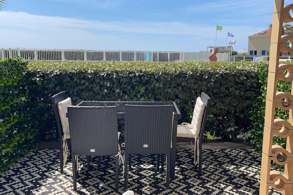 Appart Frontignan Sur La Plage, Piscine, Wifi, Tv, Netflix Exteriér fotografie